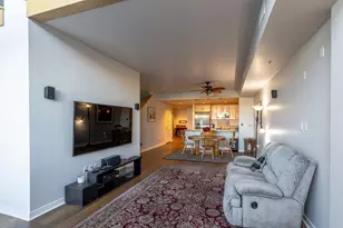 38 N Almaden Blvd, San Jose, CA 95110 - Photo 9