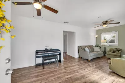 421 West St, Woodland, CA 95695 - Photo 9