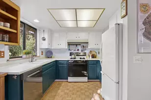 2406 Overhill Ln, Davis, CA 95616 - Photo 15