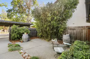 2406 Overhill Ln, Davis, CA 95616 - Photo 55