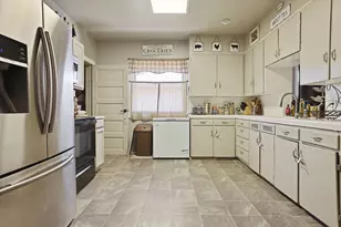 411 Crane Ave, Turlock, CA 95380 - Photo 17