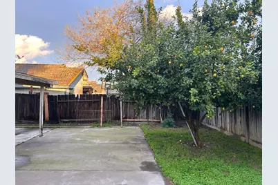 624 Park Hurst Way, Modesto, CA 95358 - Photo 13