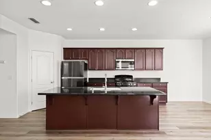 197 Cinema St, Sacramento, CA 95823 - Photo 15