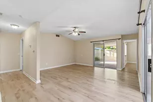 7419 Sunborough Ln, Sacramento, CA 95828 - Photo 7