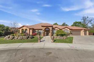 10717 Goldsborough Cir, Oakdale, CA 95361 - Photo 1