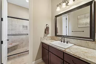 10717 Goldsborough Cir, Oakdale, CA 95361 - Photo 71