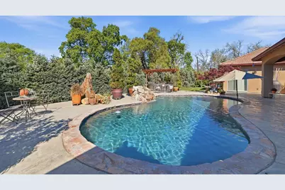 10717 Goldsborough Circle, Oakdale, CA 95361 - Photo 49