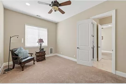 10717 Goldsborough Circle, Oakdale, CA 95361 - Photo 33