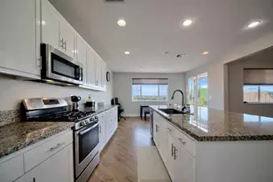 1080 Mariners Dr, Lathrop, CA 95330 - Photo 11