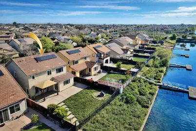 1080 Mariners Dr, Lathrop, CA 95330 - Photo 29