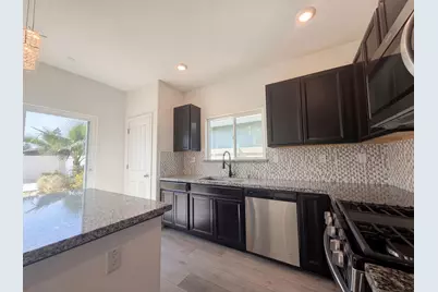 1176 Willow Hill Avenue, Sacramento, CA 95834 - Photo 23