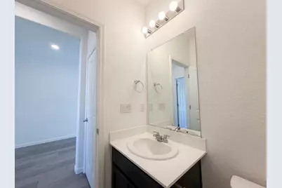 1176 Willow Hill Avenue, Sacramento, CA 95834 - Photo 19