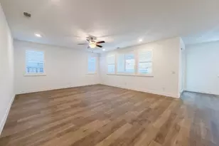 8292 Triplefin Way, Elk Grove, CA 95757 - Photo 3