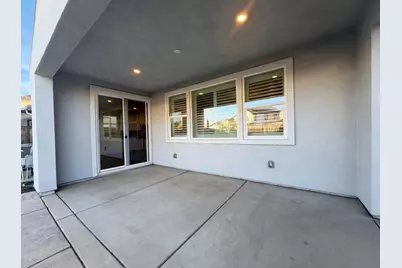 8292 Triplefin Way, Elk Grove, CA 95757 - Photo 15