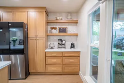 7975 Stone Canyon Circle, Citrus Heights, CA 95610 - Photo 27