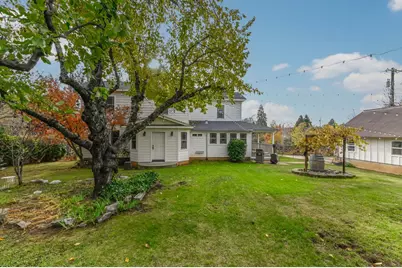 433 E Highway 4, Murphys, CA 95247 - Photo 39