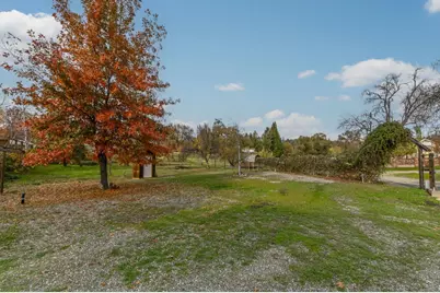 433 E Highway 4, Murphys, CA 95247 - Photo 47
