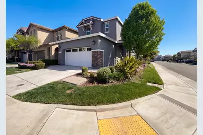 8385 Apothic Way, Sacramento, CA 95829 - Photo 9