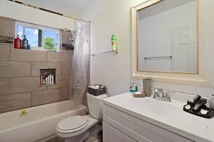 3172 W Creek Dr, Stockton, CA 95209 - Photo 21