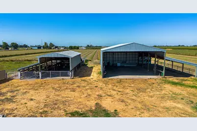 10680 Cleveland Avenue, Oakdale, CA 95361 - Photo 23