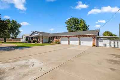 10680 Cleveland Avenue, Oakdale, CA 95361 - Photo 31