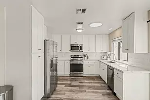 1804 Laurel Oak Dr, Modesto, CA 95354 - Photo 11