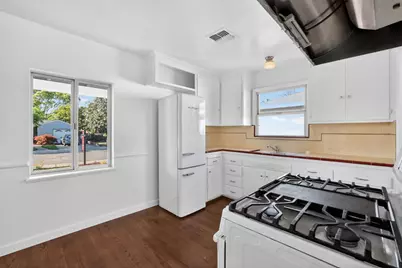 5841 18th Avenue, Sacramento, CA 95820 - Photo 15