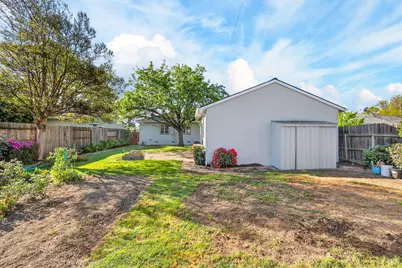 5841 18th Avenue, Sacramento, CA 95820 - Photo 41
