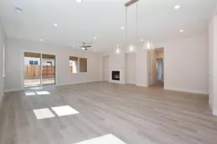 2024 Arbor Rdg Dr, Roseville, CA 95747 - Photo 5