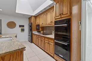 4500 Bailey Way, Sacramento, CA 95864 - Photo 21