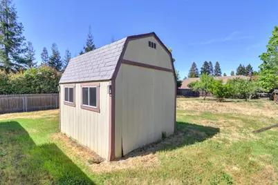 5531 Cypress Avenue, Carmichael, CA 95608 - Photo 35