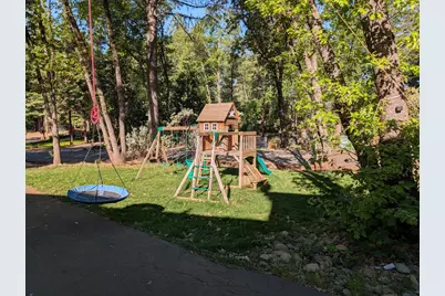 10388 Kenwood Drive, Grass Valley, CA 95949 - Photo 43