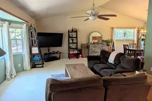 10388 Kenwood Dr, Grass Valley, CA 95949 - Photo 17