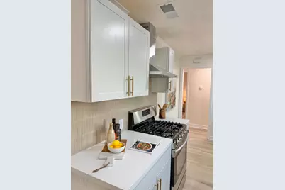 613 W Kettleman Lane, Lodi, CA 95240 - Photo 7