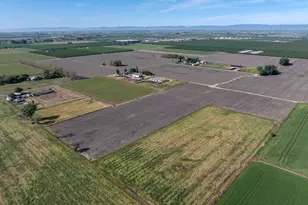 3725 W Simmons Rd, Turlock, CA 95380 - Photo 9