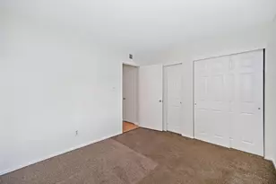 8951 El Mirador Dr, Elk Grove, CA 95624 - Photo 15