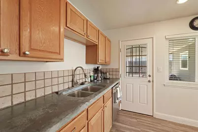 2513 36th Avenue, Sacramento, CA 95822 - Photo 15