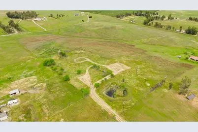 19043 E Liberty Road, Clements, CA 95227 - Photo 7