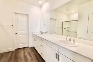 5301 E Commerce Way, Sacramento, CA 95835 - Photo 11