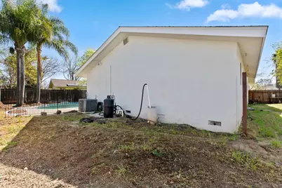 1975 E Alexander Avenue, Merced, CA 95340 - Photo 23