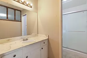 7506 Richland Way, Stockton, CA 95207 - Photo 17