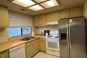 1927 Hacienda Dr, Stockton, CA 95209 - Photo 9