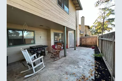 1927 Hacienda Drive, Stockton, CA 95209 - Photo 23
