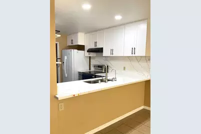 2206 Piccardo Circle #9, Stockton, CA 95207 - Photo 3