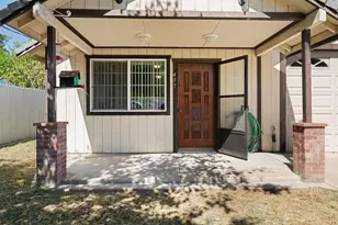 477 Lampasas Ave, Sacramento, CA 95815 - Photo 5