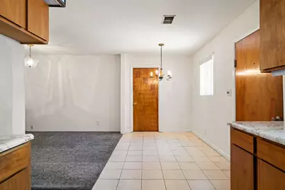 477 Lampasas Avenue, Sacramento, CA 95815 - Photo 19