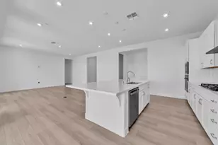 3385 Rock Springs Ranch Dr, Folsom, CA 95630 - Photo 15