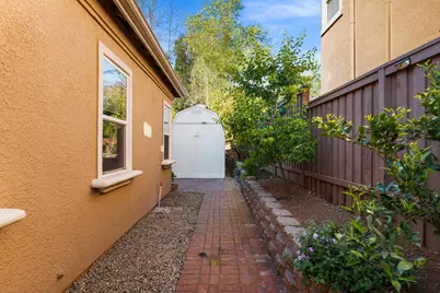 1061 Sandwick Way, Folsom, CA 95630 - Photo 41