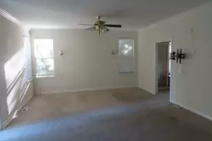 8437 Cobble Creek Ln, Orangevale, CA 95662 - Photo 11