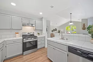 1141 Sandy Creek Dr, Folsom, CA 95630 - Photo 23